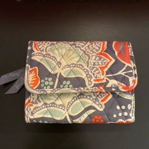 Vera Bradley Nomadic Floral wallet